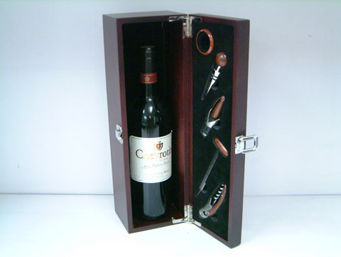 JY-2325  5pcs Wine Set in Wine Wooden Box