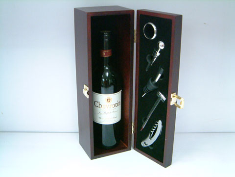 JY-2330  5pcs Wine Set in Wine Wooden Box